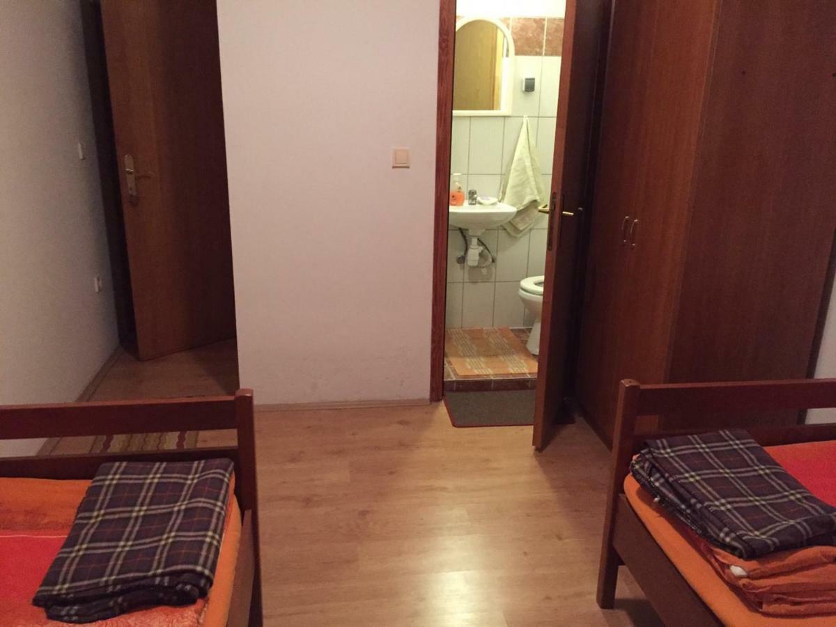 Sobe Matea - Prenociste Hotell Vinkovci Eksteriør bilde